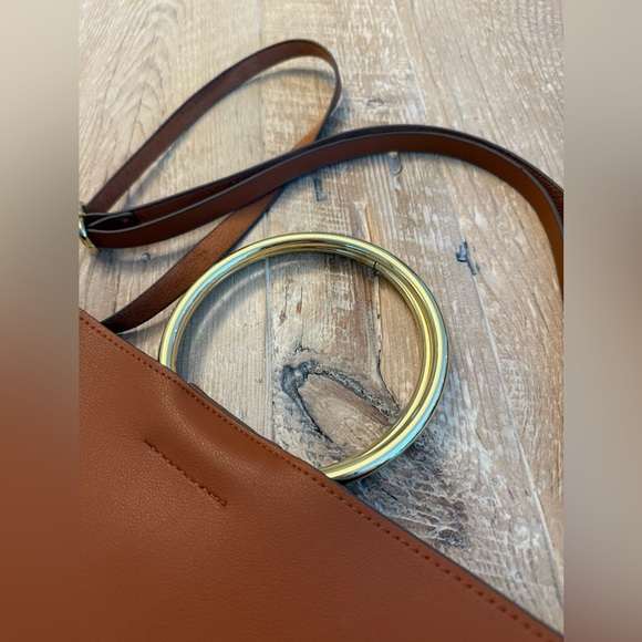 Anthropologie cross body / tote. Vegan materials - Picture 2 of 10